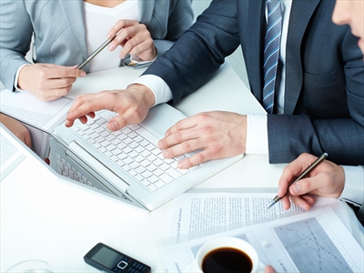 قانون التجارة والشركات